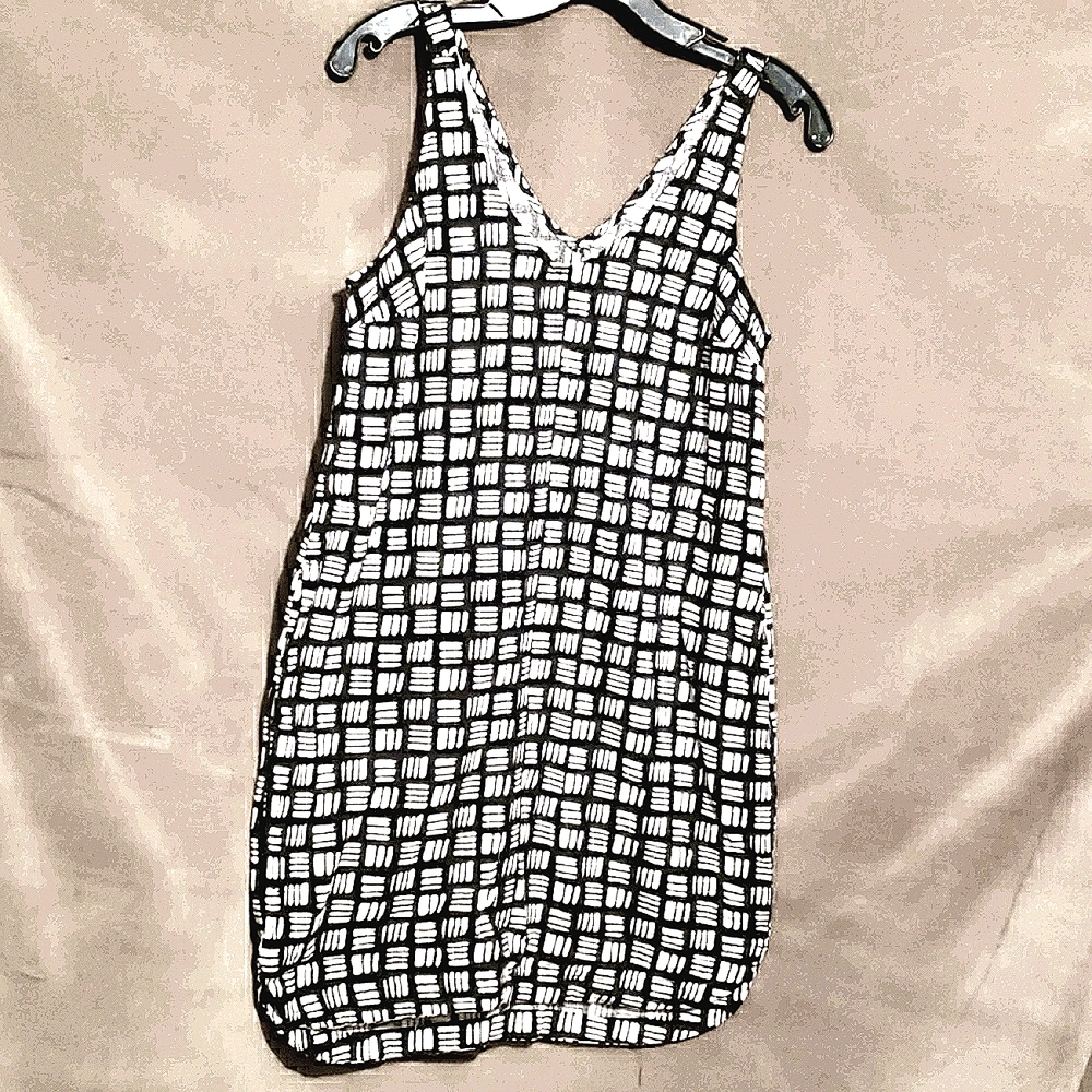 Old Navy San Francisc Blk/Wht Linen DR. SZ XS